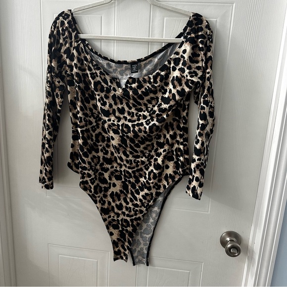 SHEIN Tops - Leopard Print‎ Bodysuit 1XL – Plus Size Y2K Clubwear Long Sleeve